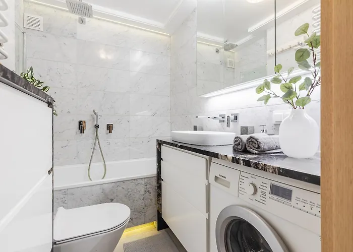 Superapart Wspolna 27a, City Center * Warschau